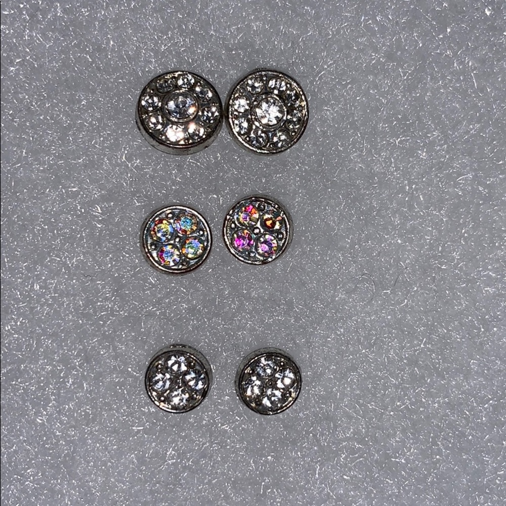 3 pairs of earrings.